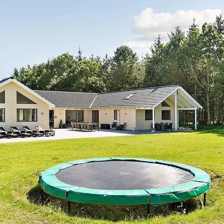 Sleeps 24 Pool Wifi